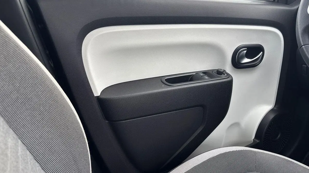 Renault Twingo usata a Padova (16)