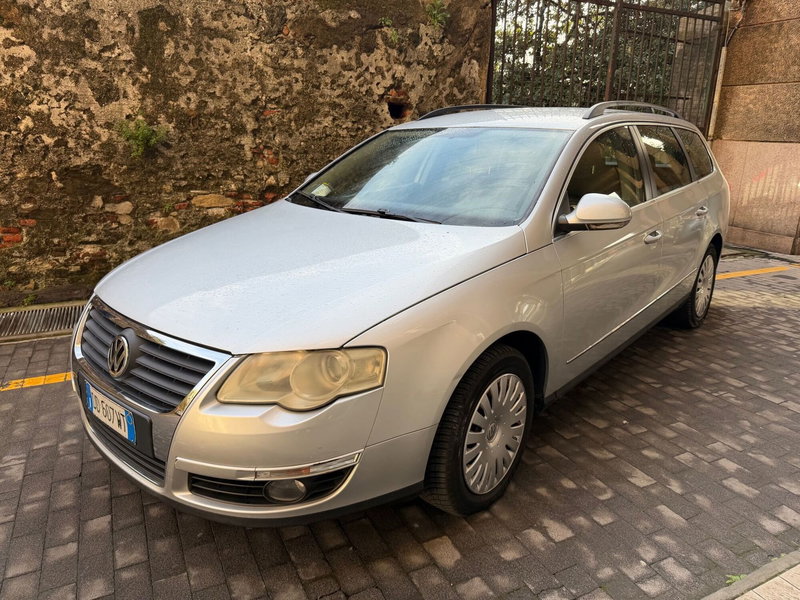 Volkswagen Passat Variant usata a Genova