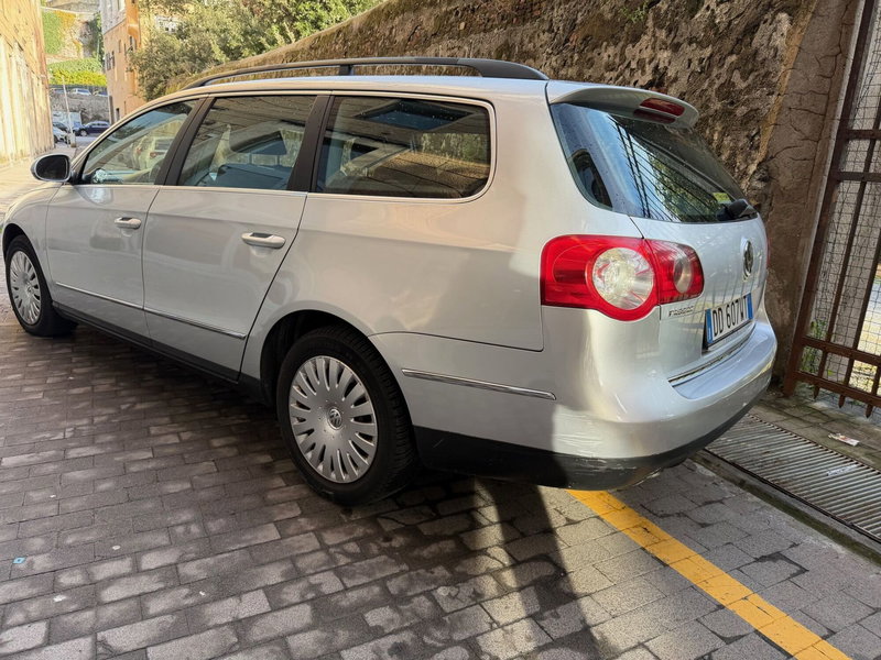 Volkswagen Passat Variant usata a Genova (3)