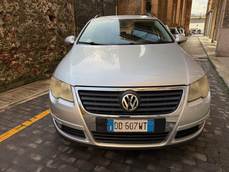 Volkswagen Passat Variant usata a Genova (6)