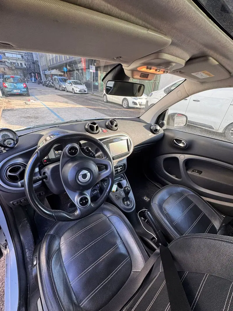 smart Fortwo usata a Caserta (4)