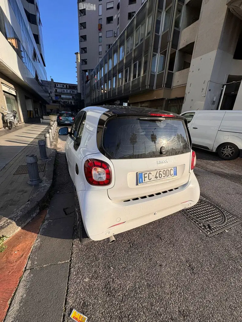 smart Fortwo usata a Caserta (8)