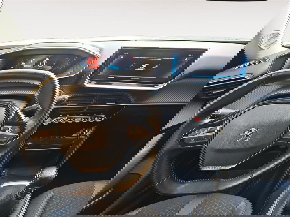 Peugeot 2008 usata a Lecco (9)