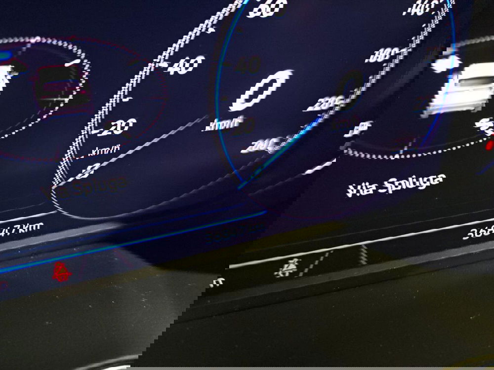 Volkswagen Taigo usata a Lecco (14)