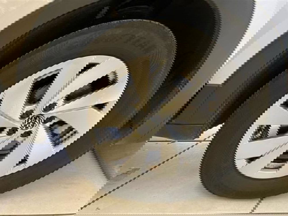 Volkswagen T-Cross usata a Como (5)