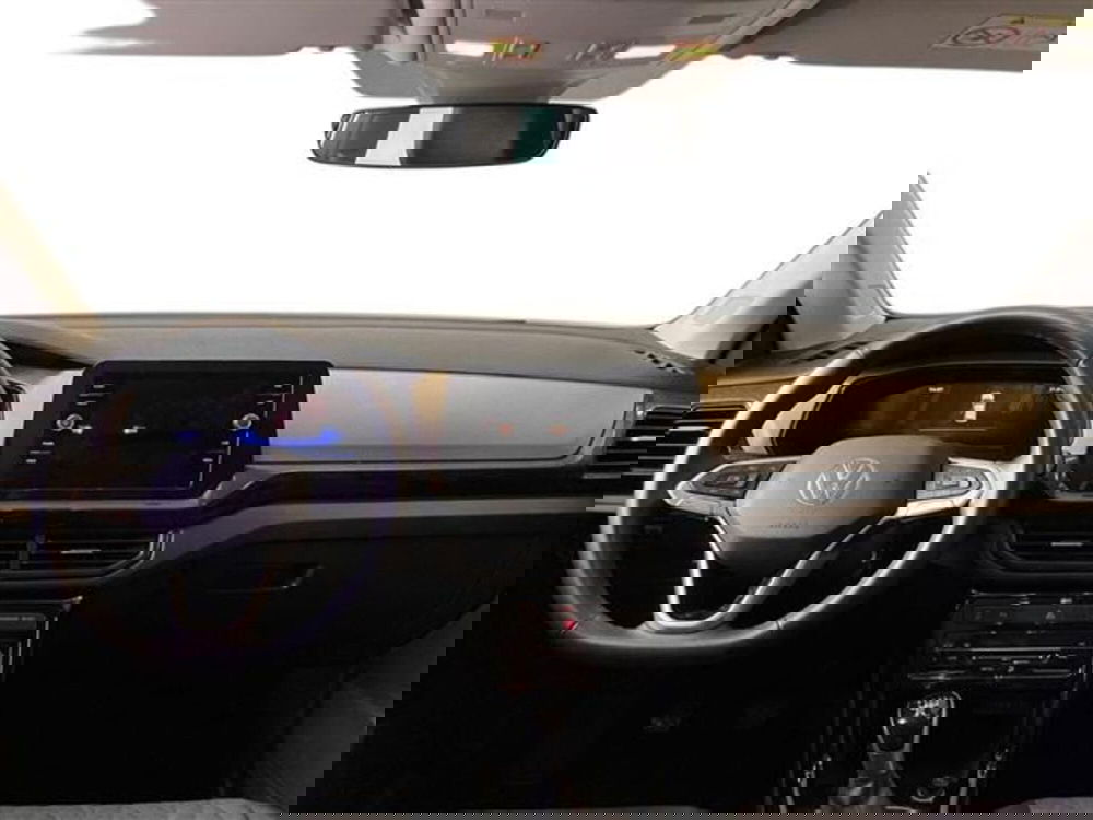 Volkswagen T-Cross usata a Como (9)