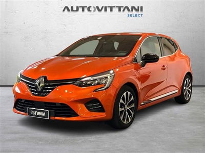 Renault Clio 1.6 full hybrid Techno 145cv del 2023 usata a Como