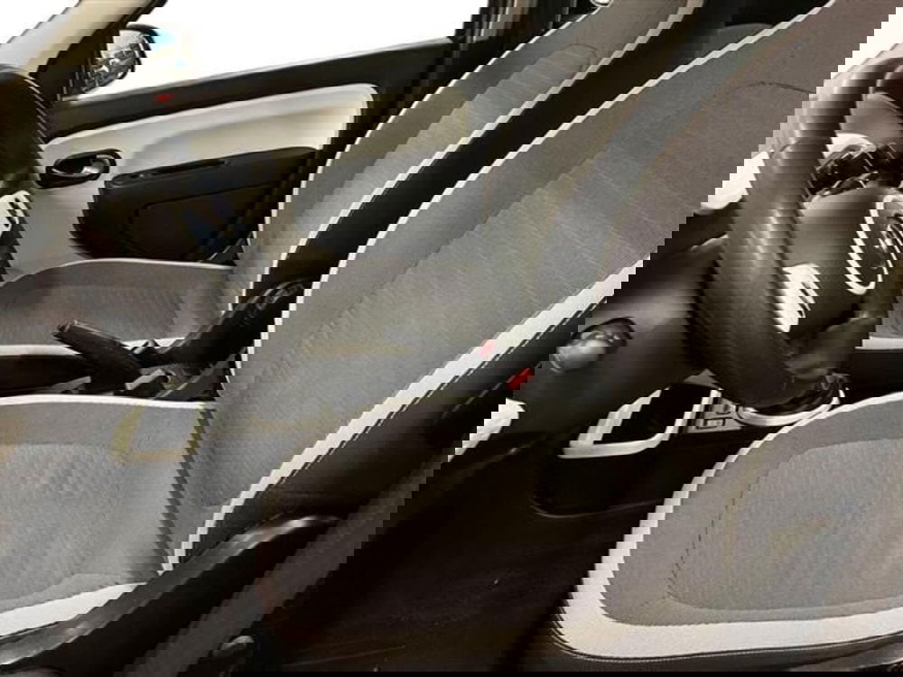 Renault Twingo usata a Como (10)