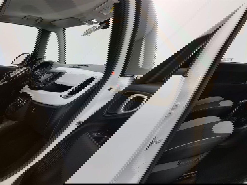 Fiat 500L usata a Lucca (10)