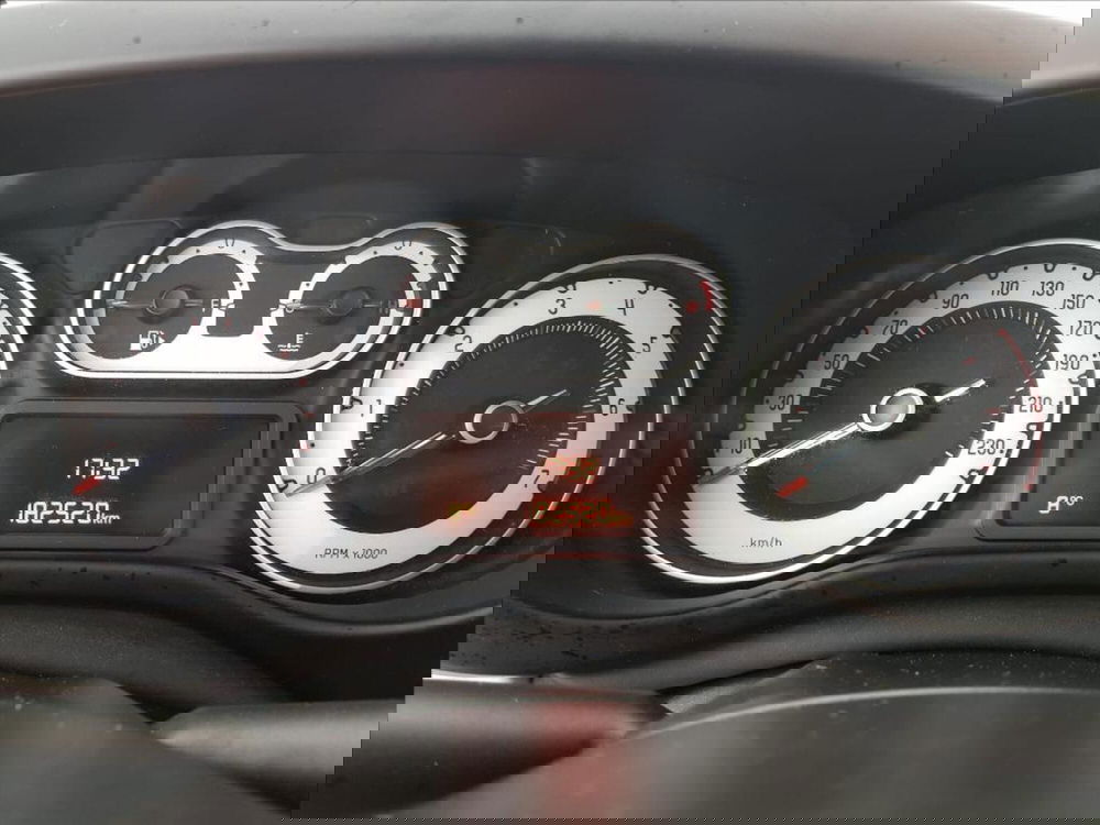 Fiat 500L usata a Lucca (16)