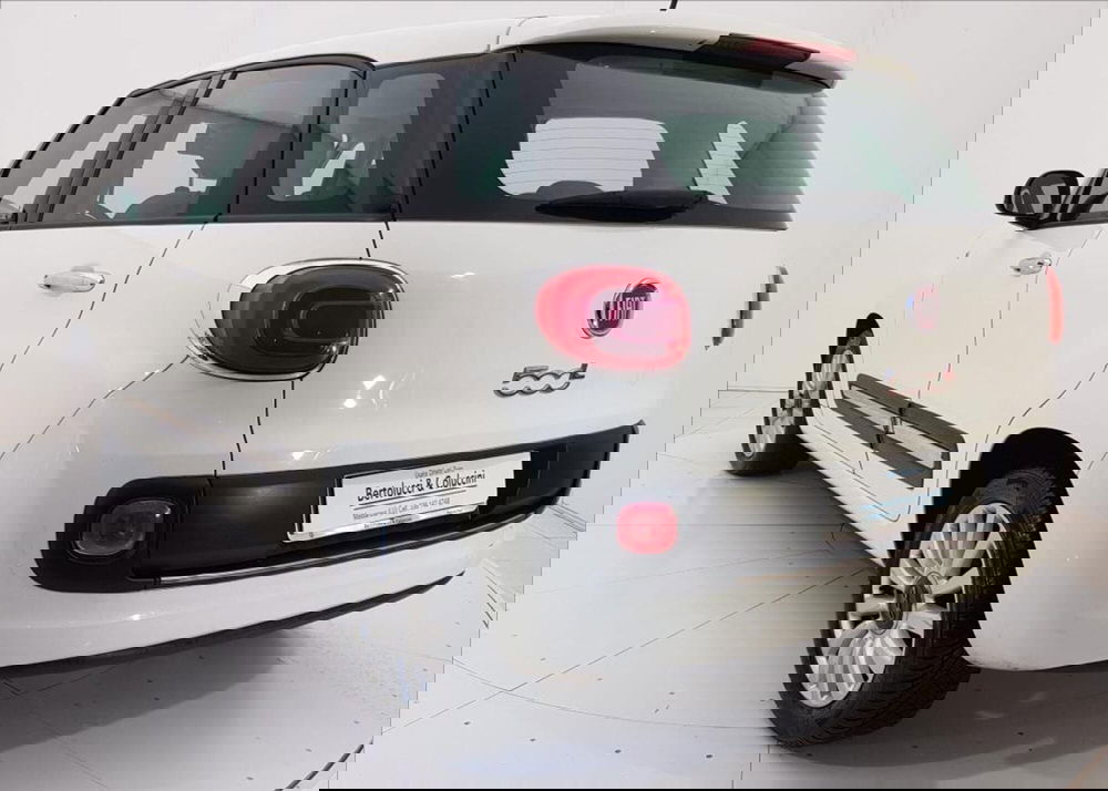 Fiat 500L usata a Lucca (4)