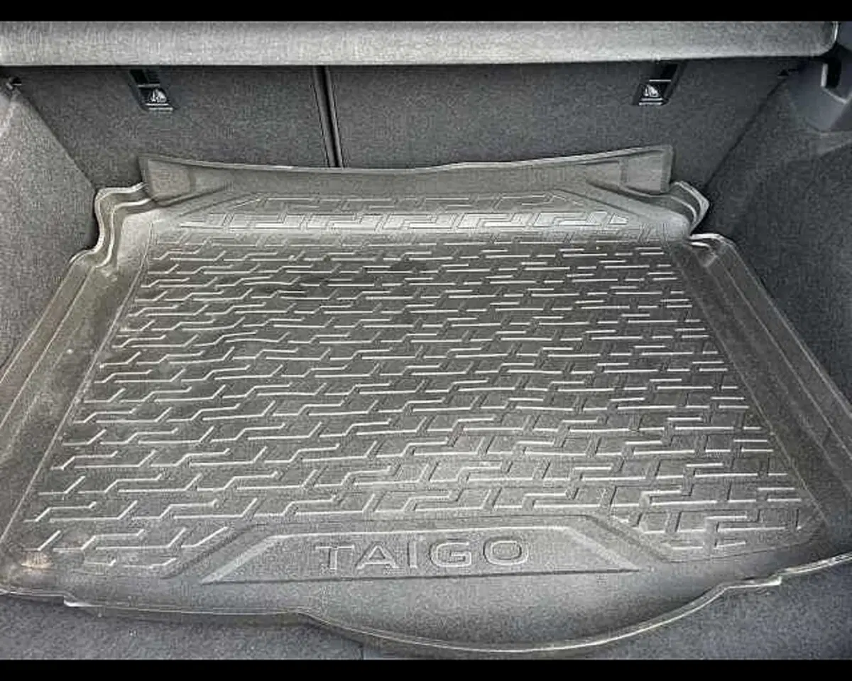 Volkswagen Taigo usata a Roma (10)