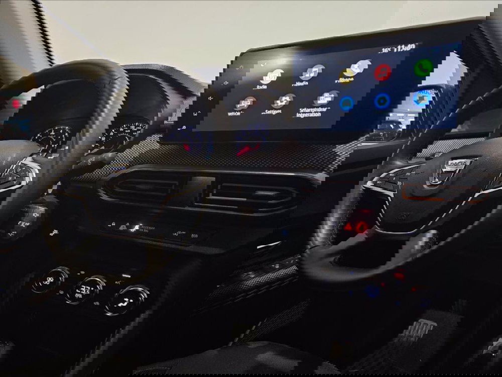 Dacia Sandero usata a Palermo (11)