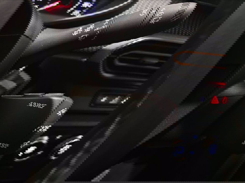 Dacia Sandero usata a Palermo (17)