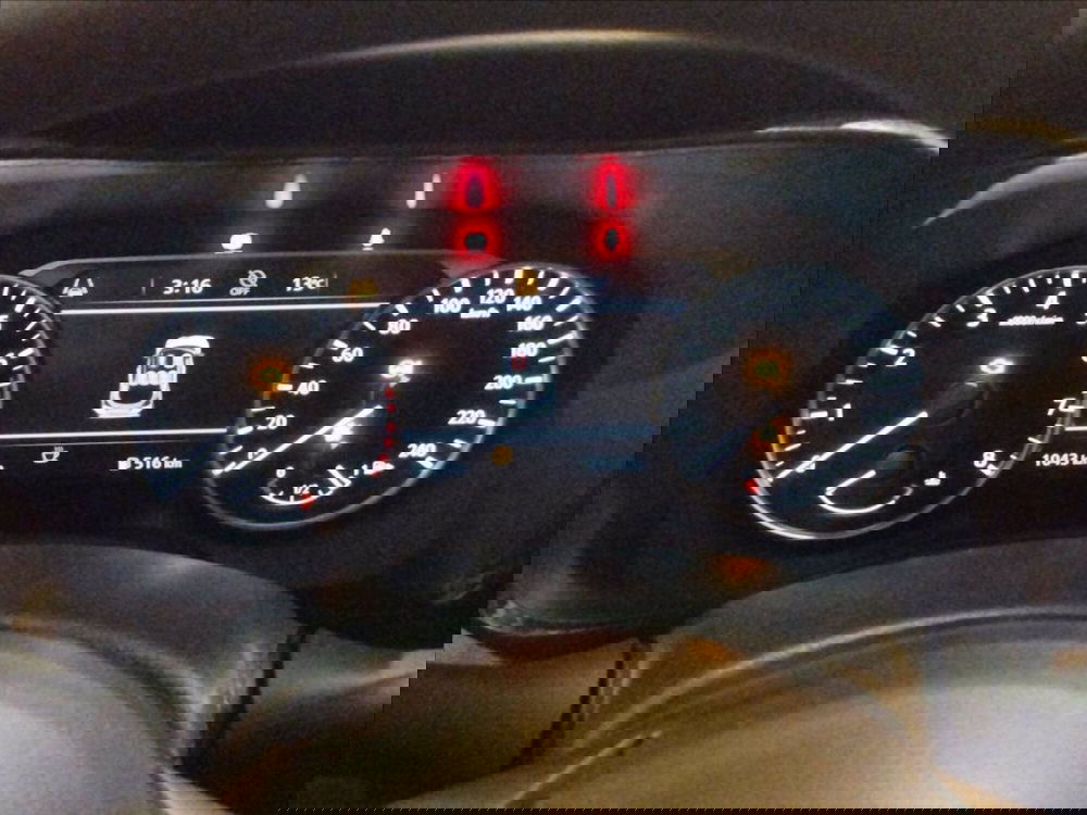 Nissan Juke usata a Milano (11)