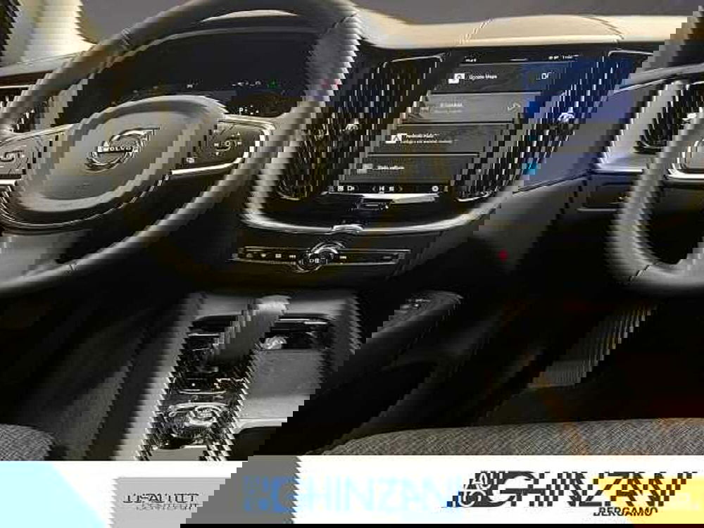 Volvo XC60 usata a Bergamo (9)