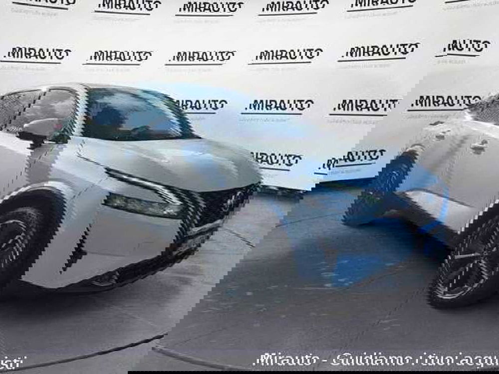 Nissan Qashqai usata a Roma