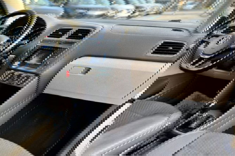 Volkswagen Polo usata a Latina (9)