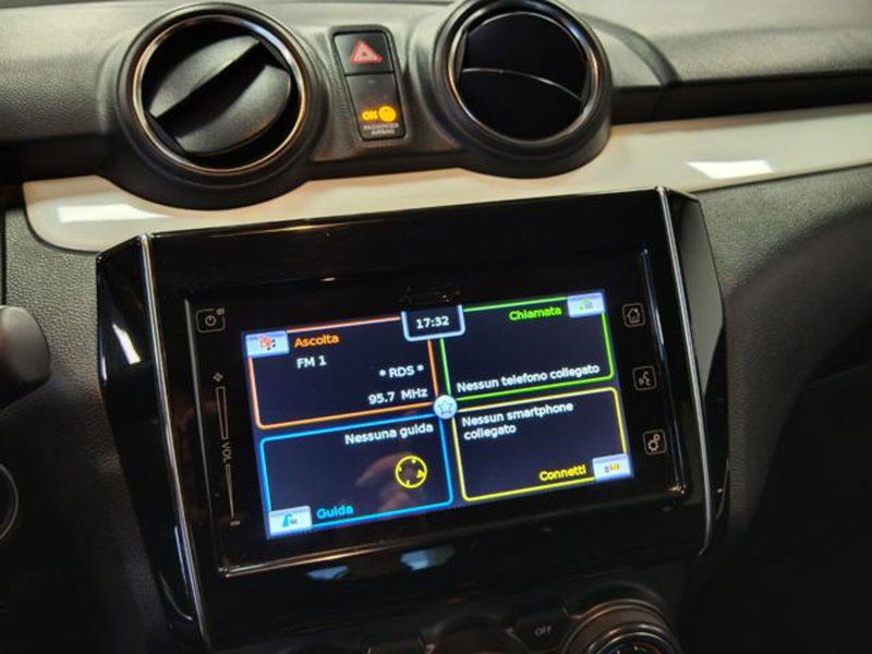Suzuki Swift usata a Varese (13)