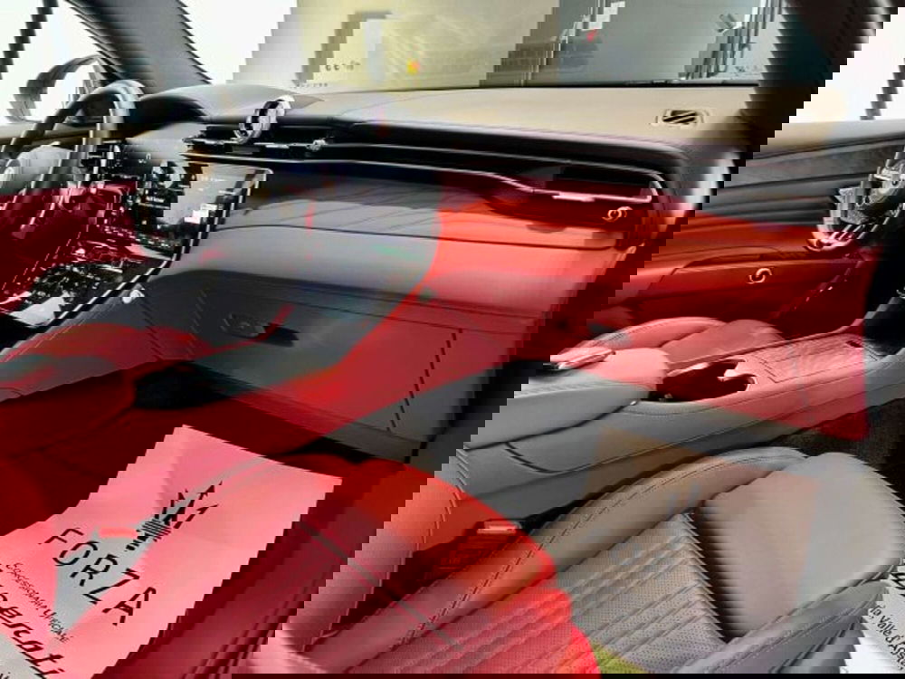 Maserati Grecale usata a Torino (13)