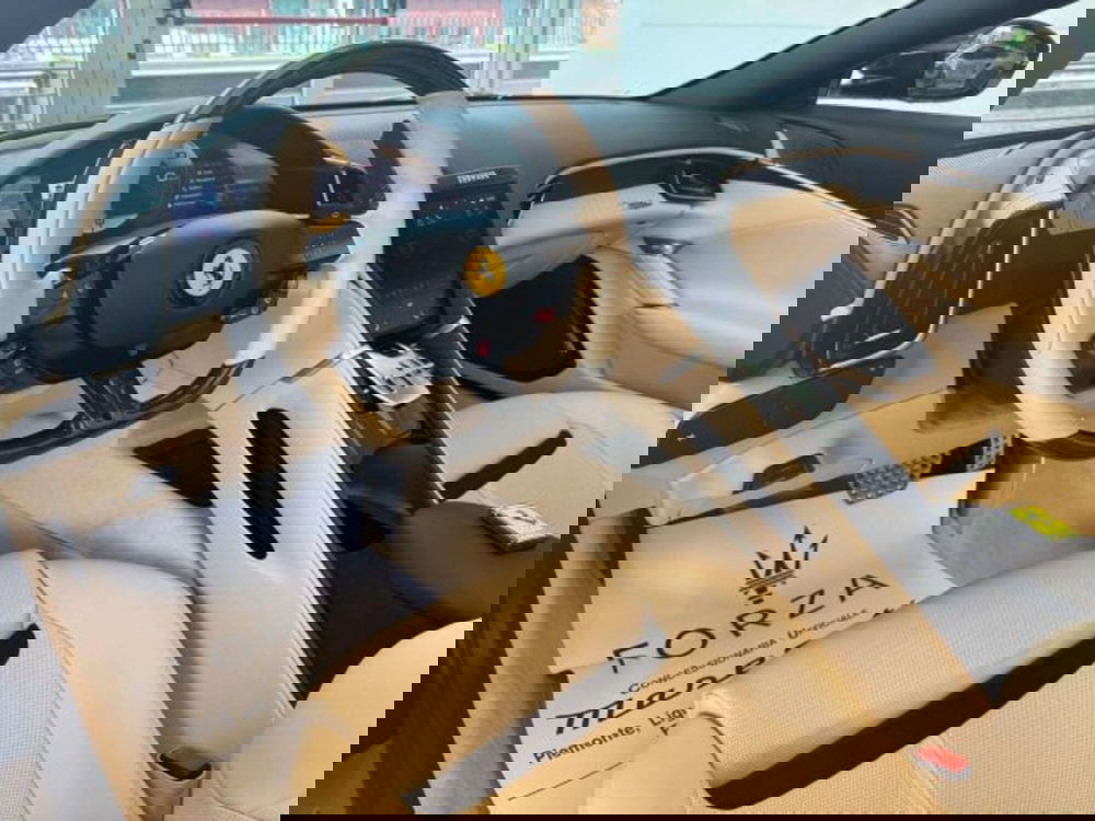 Ferrari Roma Spider usata a Torino (7)