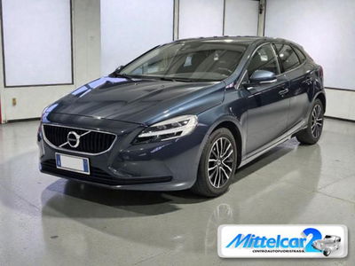 Volvo V40 D2 Geartronic Business Plus del 2019 usata a Cassacco