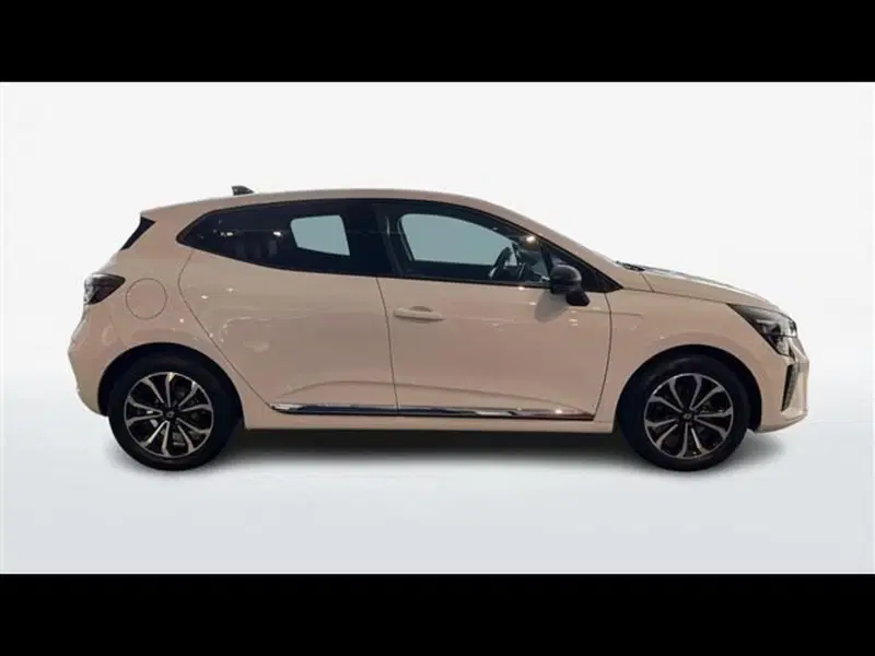 Renault Clio nuova a Firenze (4)