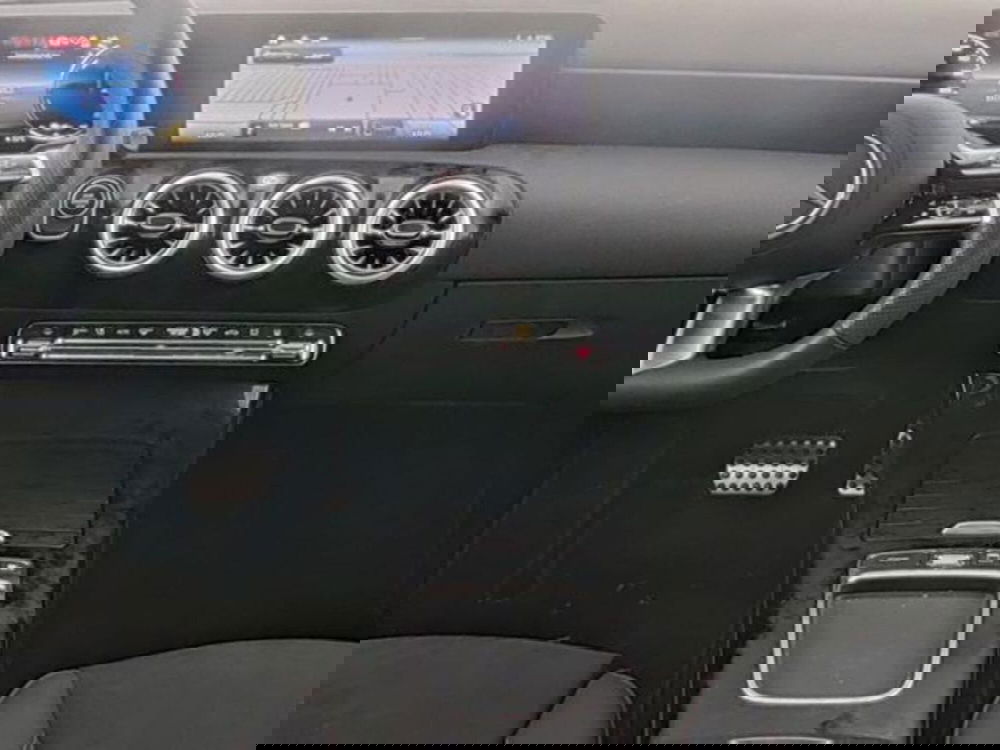Mercedes-Benz Classe A Sedan usata a Milano (6)