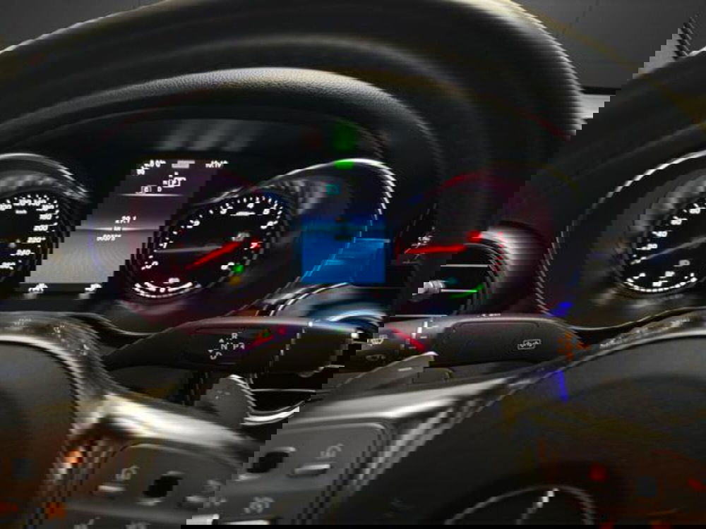 Mercedes-Benz GLC Coupé usata a Milano (7)