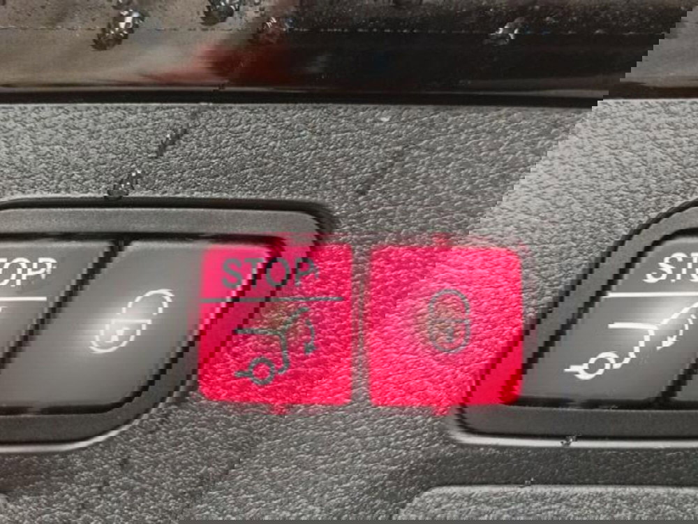 Mercedes-Benz CLA Shooting Brake usata a Milano (19)