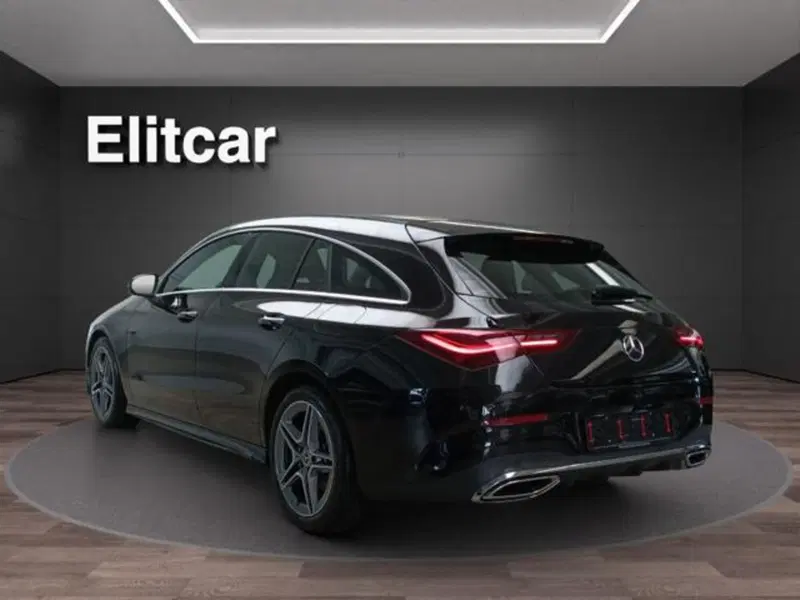 Mercedes-Benz CLA Shooting Brake usata a Milano (4)