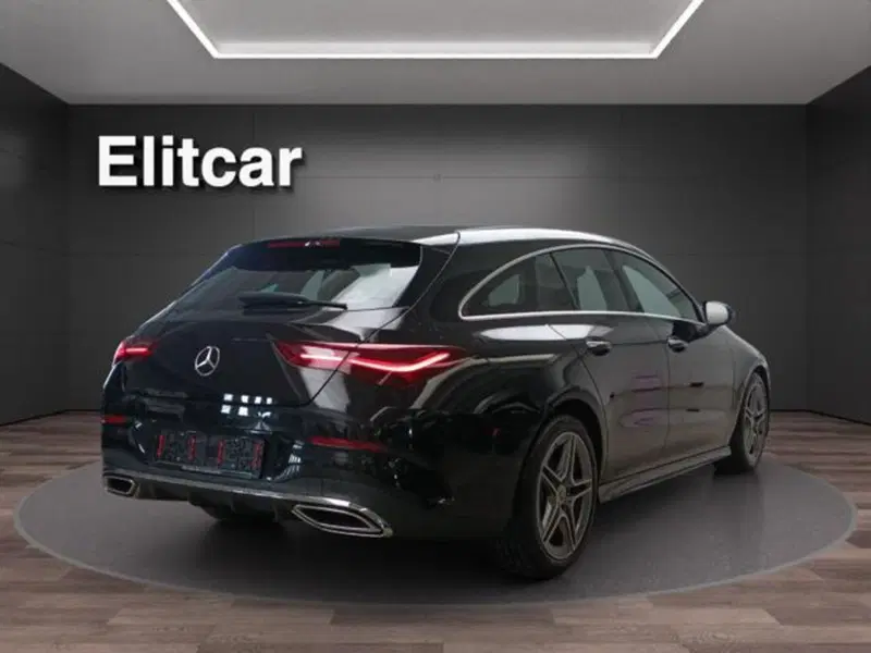 Mercedes-Benz CLA Shooting Brake usata a Milano (8)