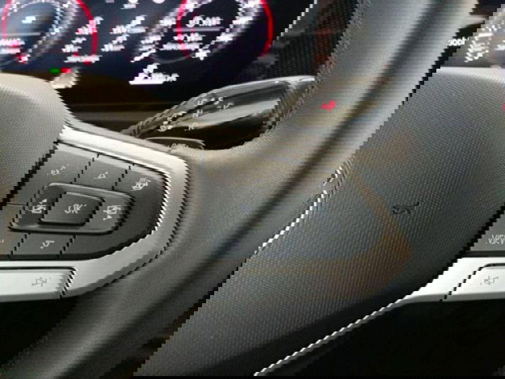 Volkswagen Tiguan usata a Milano (14)