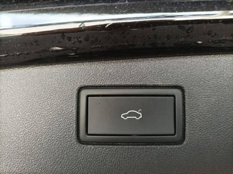 Volkswagen Tiguan usata a Milano (18)