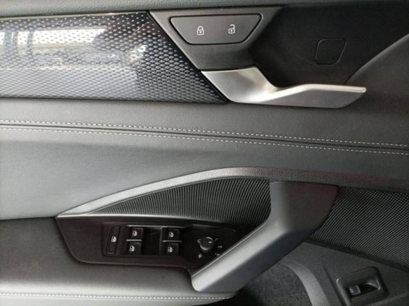 Volkswagen Tiguan usata a Milano (19)