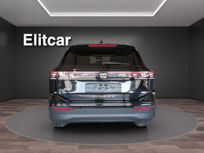 Volkswagen Tiguan usata a Milano (7)