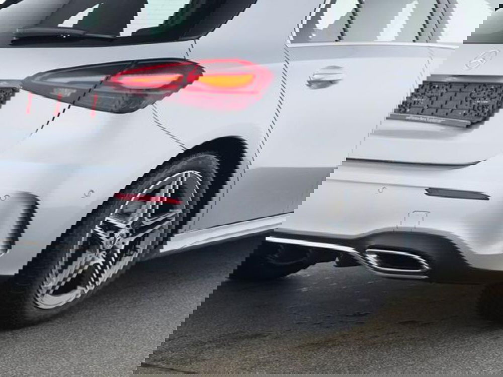 Mercedes-Benz Classe A Sedan usata a Milano (10)
