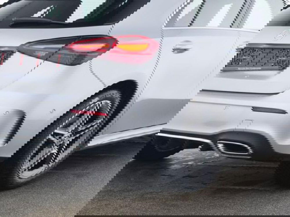 Mercedes-Benz Classe A Sedan usata a Milano (10)