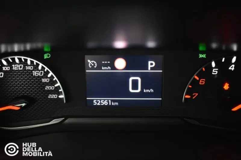 Peugeot 2008 usata a Perugia (8)