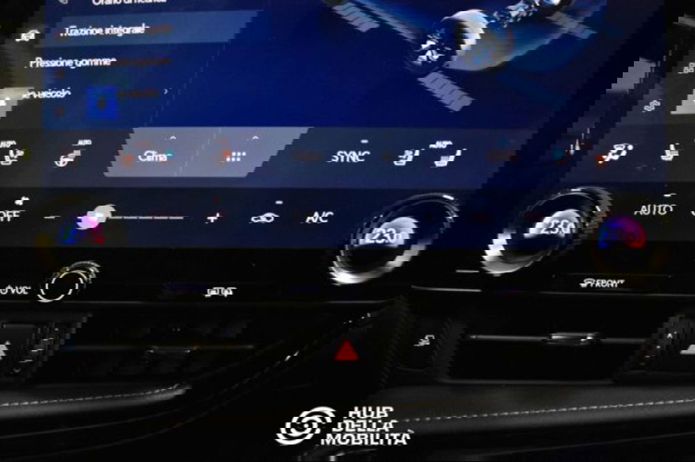 Lexus NX usata a Perugia (15)