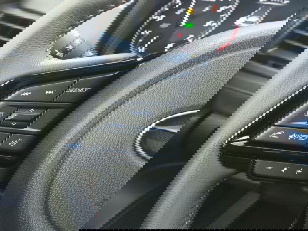 Subaru Forester nuova a Novara (13)