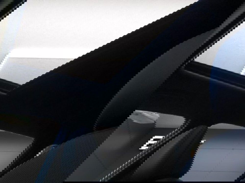 Subaru Forester nuova a Novara (17)