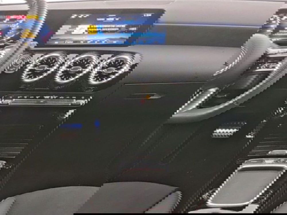 Mercedes-Benz Classe A Sedan usata a Novara (7)