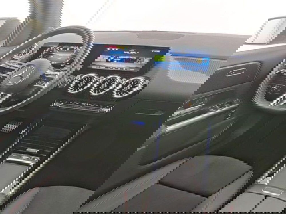 Mercedes-Benz GLA SUV usata a Novara (5)