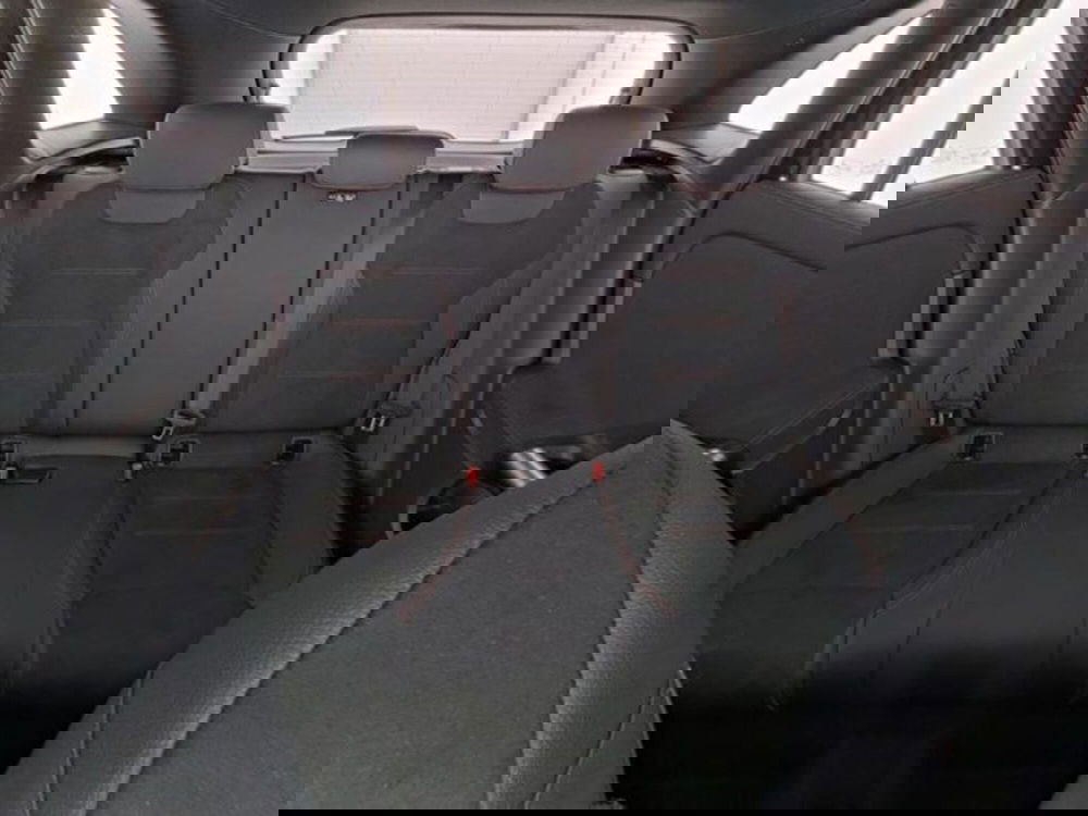 Mercedes-Benz GLA SUV usata a Novara (8)