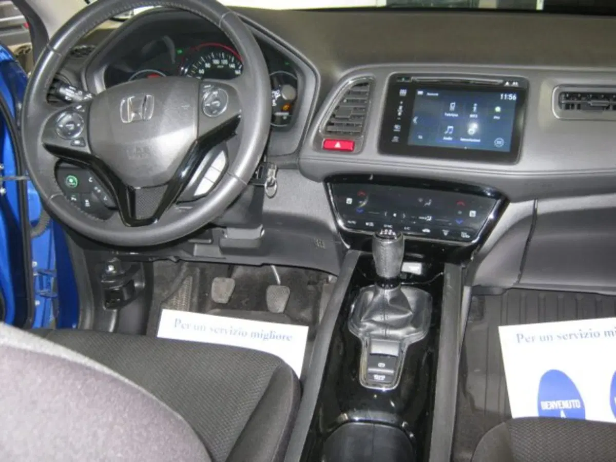 Honda HR-V usata a Fermo (10)