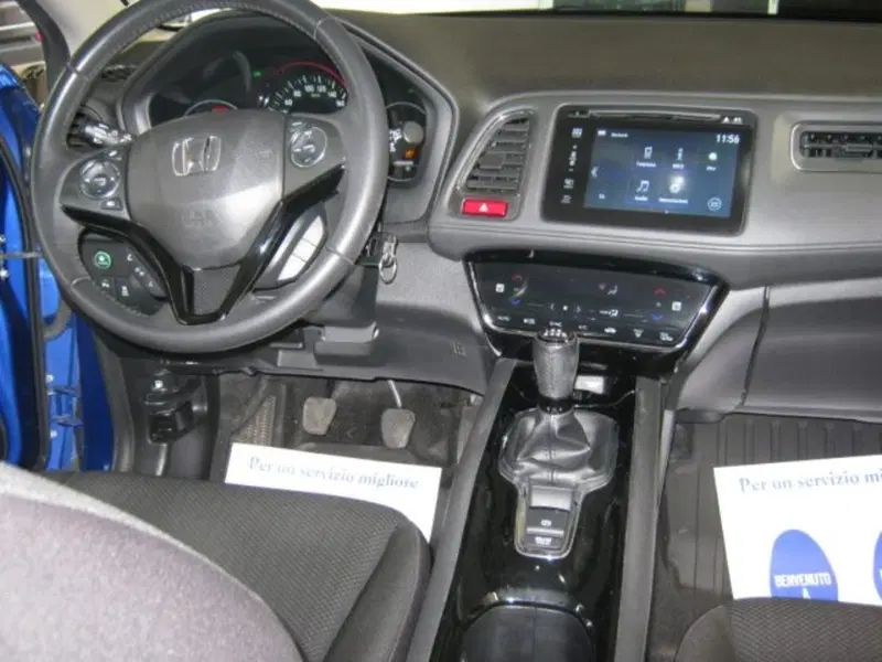 Honda HR-V usata a Fermo (10)