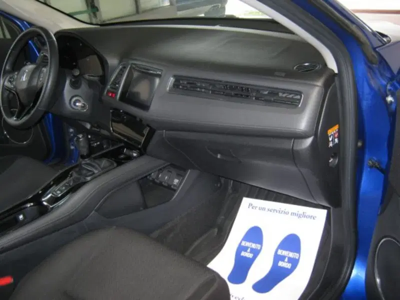 Honda HR-V usata a Fermo (6)