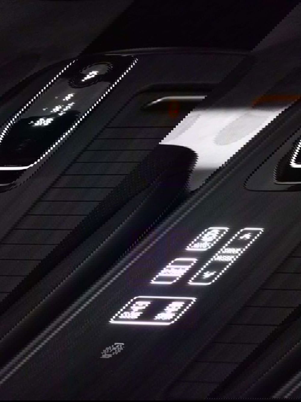 Nissan Ariya usata a Firenze (8)