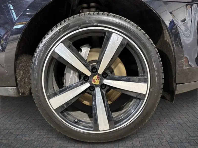 Porsche Macan usata a Bologna (8)